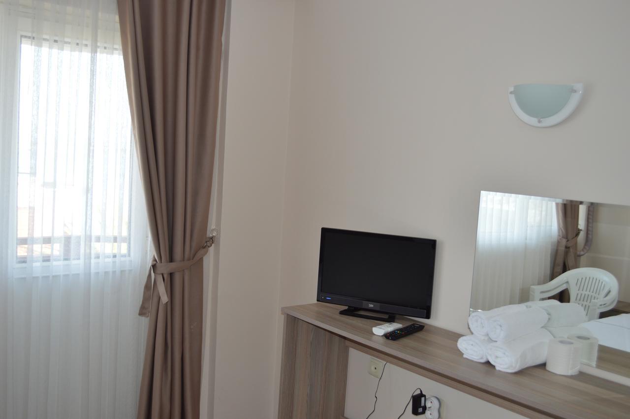 Cunda Efsane Hotel Ayvalı Buitenkant foto