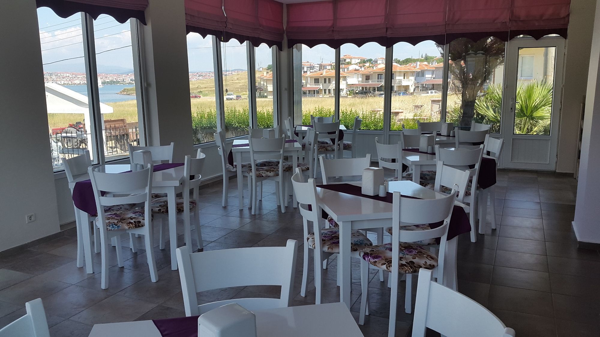 Cunda Efsane Hotel Ayvalı Buitenkant foto